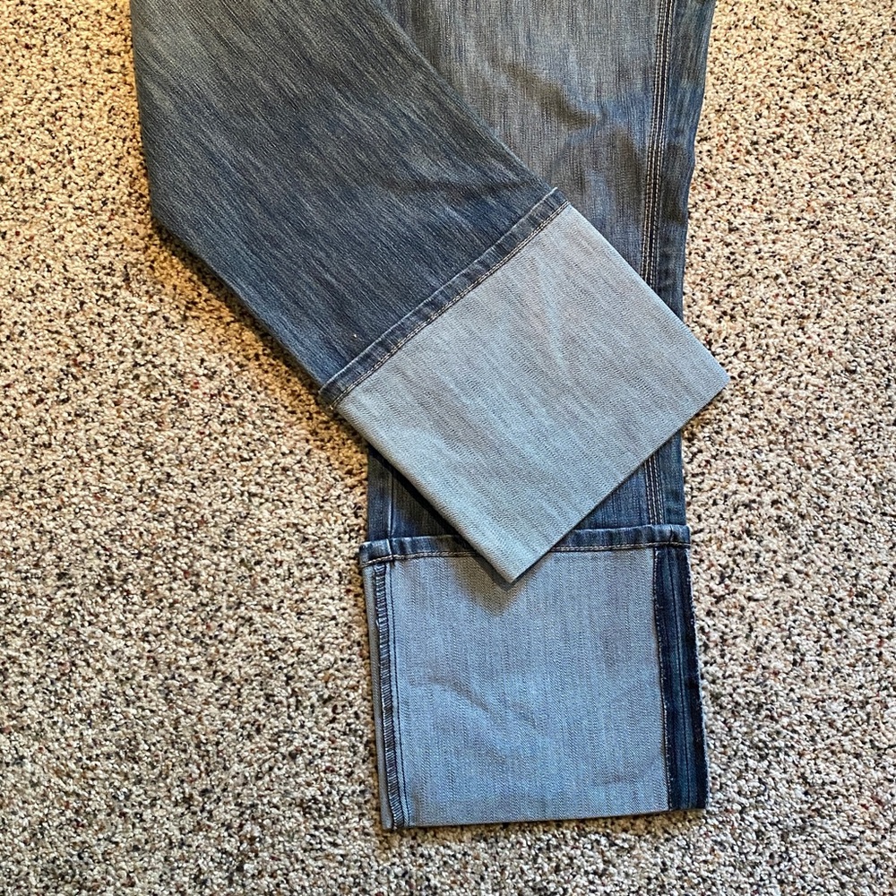DKNY Capris - Picture 4 of 6